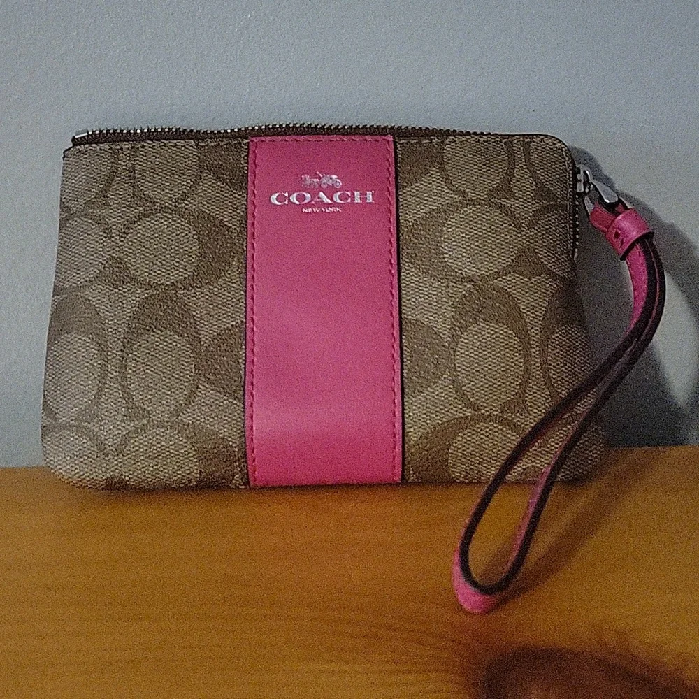 Coach Coin Wristlet - Picture 1 of 2